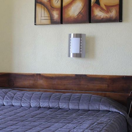Hotel Vina Del Mar Lázaro Cárdenas Extérieur photo